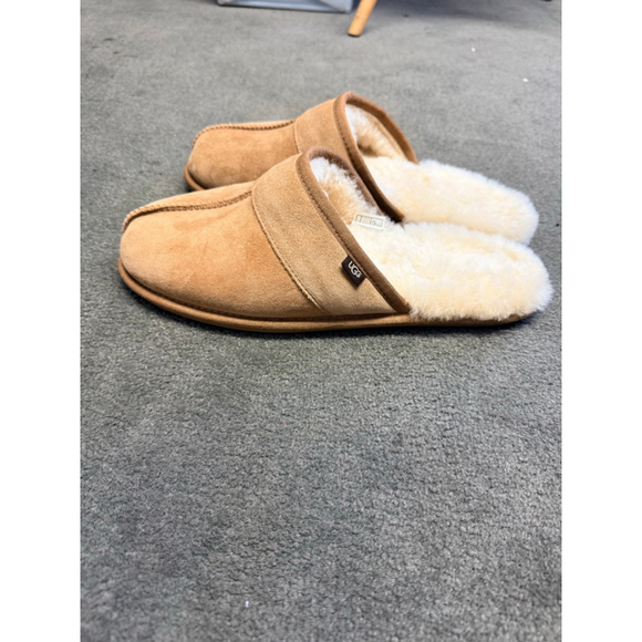 Men’s UGG Tan Brown Suede & Shearling Slippers Size 10 - Picture 1 of 5